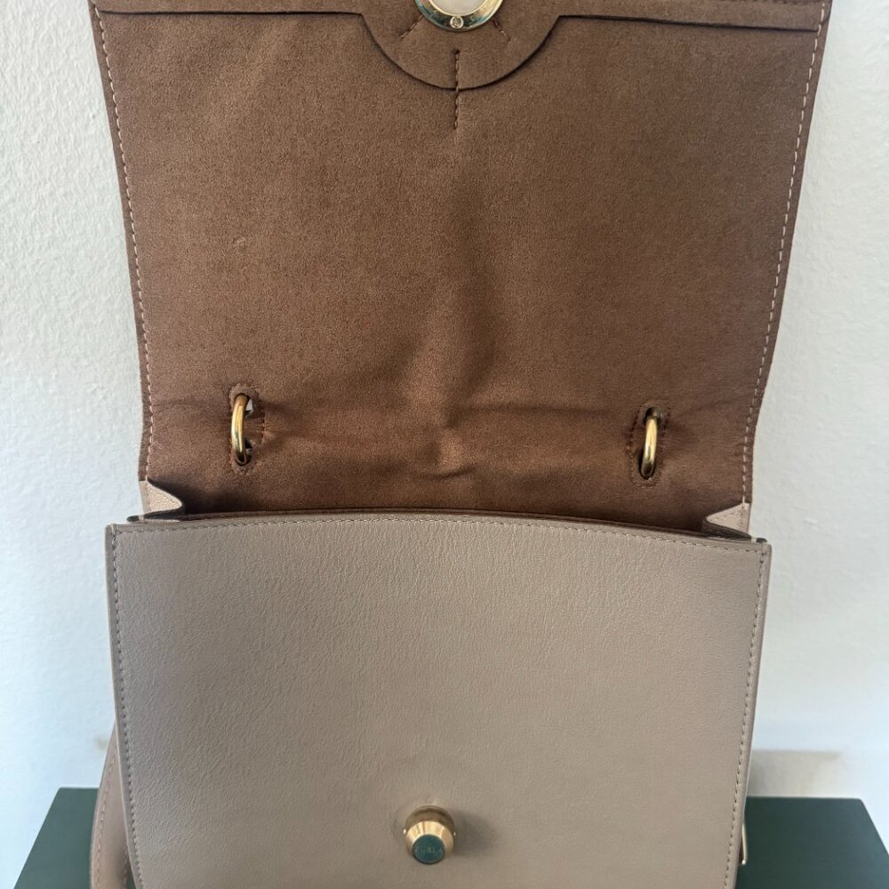 Authentic Limited Edition Leather Furla Delizia Bag, Italy Made - Picture 2 of 12